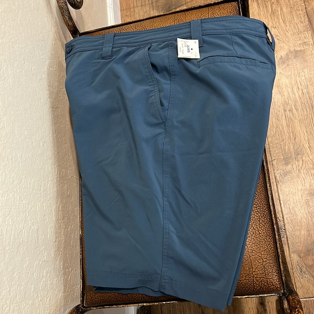 Brand New Columbia Sportswear Company Activewear 5 pockets Cool Blue Shorts! - Picture 3 of 9